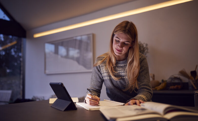 AI Powered Study Apps Students Are Using Daily Now