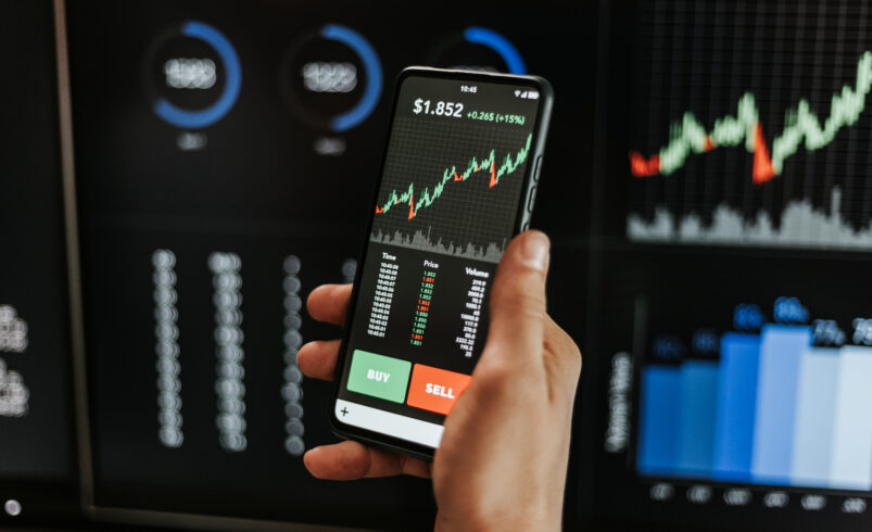 Digital Finance Apps Changing How People Handle Money