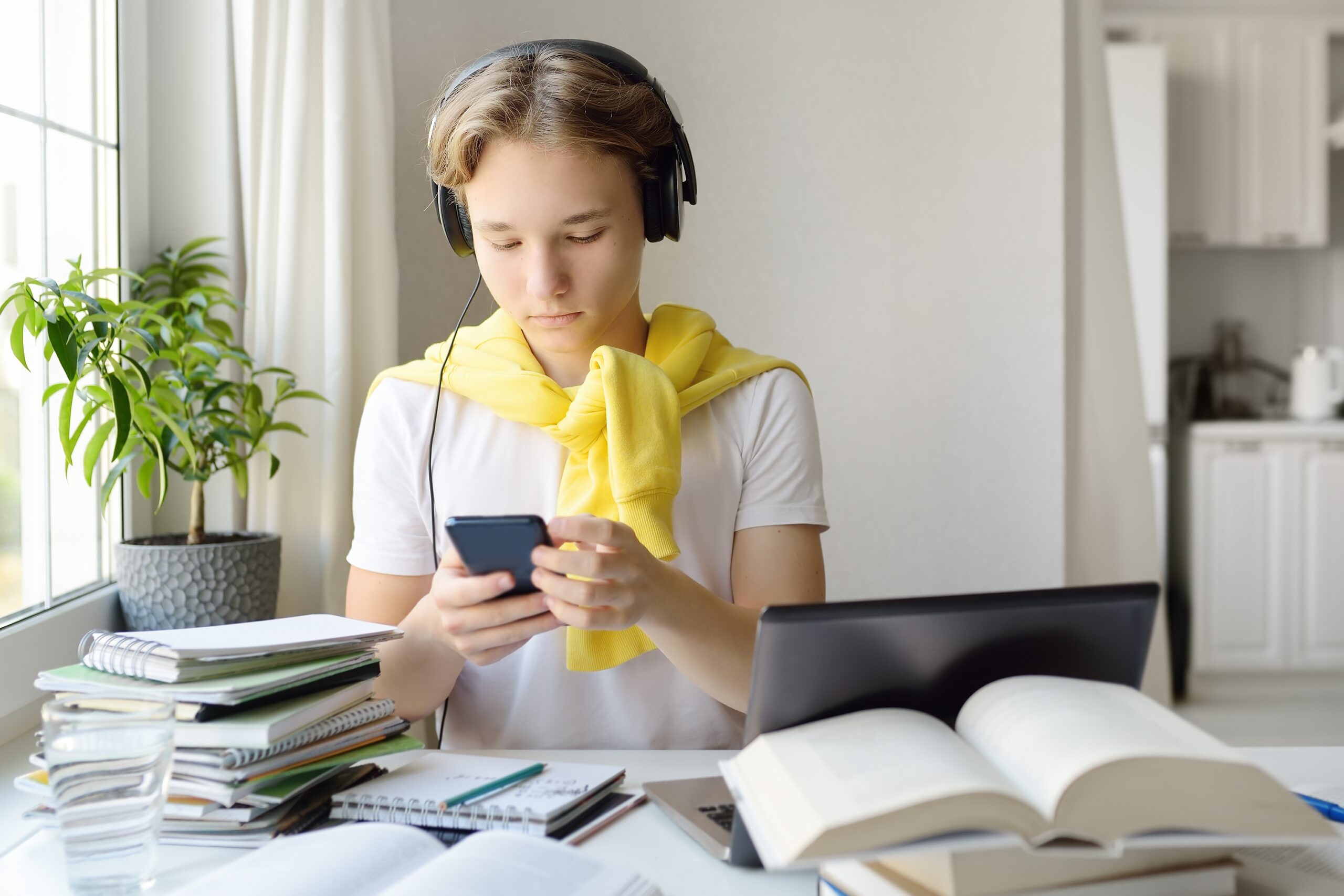 Best Language Learning Apps to Speak Confidently Fast